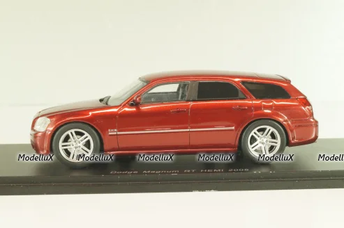 Dodge Magnum RT HEMI 2004, red mettalic S0851, Spark 1:43 Из коллекции!