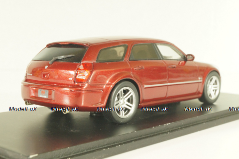 Dodge Magnum RT HEMI 2004, red mettalic S0851, Spark 1:43 Из коллекции!