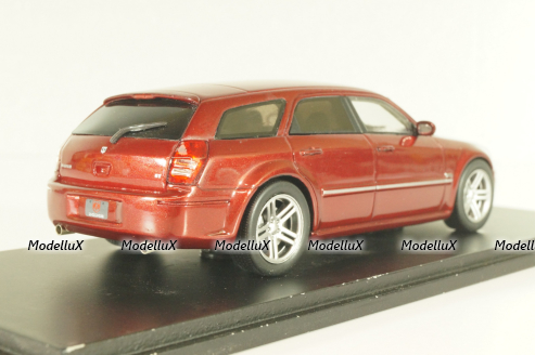Dodge Magnum RT HEMI 2004, red mettalic S0851, Spark 1:43 Из коллекции!