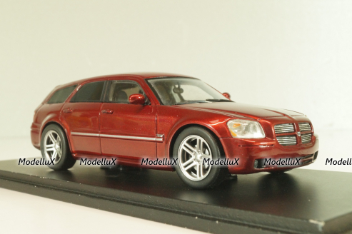 Dodge Magnum RT HEMI 2004, red mettalic S0851, Spark 1:43 Из коллекции!