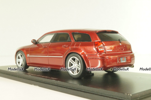 Dodge Magnum RT HEMI 2004, red mettalic S0851, Spark 1:43 Из коллекции!