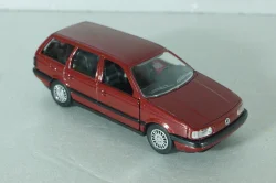 Volkswagen Passat Variant (B3) 1988, red, 1015R, Schabak 1:43