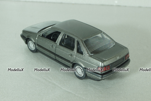Volkswagen Passat (B3) 1988, grey, 1015GR, Schabak 1:43 ( из коллекции)