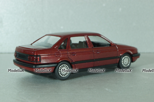 Volkswagen Passat (B3) 1988, red, 1015R, Schabak 1:43 Уценка!