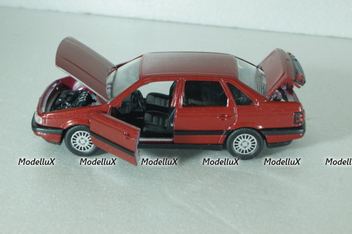Volkswagen Passat (B3) 1988, red, 1015R, Schabak 1:43 Уценка!