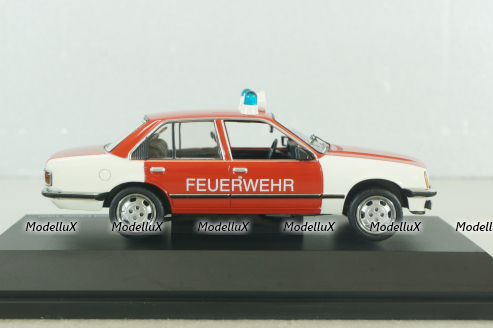 Opel Rekord (E) fire engine, 03423, Schuco 1:43 Уценка!