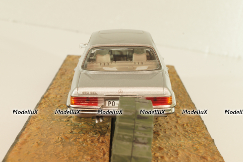 Mercedes-Benz 450 SEL (W116) 1974, from movie "For your eyes only" 1981, silver, James Bond Modellauto Collection #120, Altaya 1:43