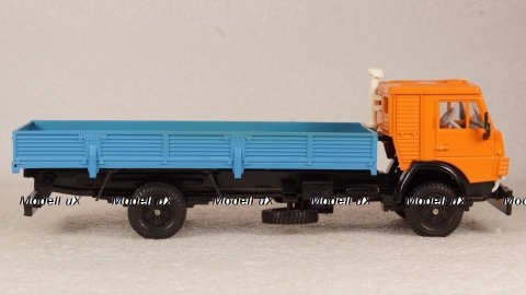 Камаз 5325 бортовой оранжевый/синий, Арек 1:43 