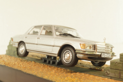 Mercedes-Benz 450 SEL (W116) 1974, from movie "For your eyes only" 1981, silver, James Bond Modellauto Collection #120, Altaya 1:43