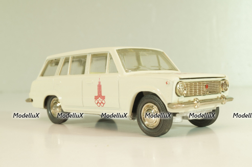 Ваз-2102 А11, бело-серый, Олимпиада 80,  апрель 19..г., Тантал/Радон 1:43