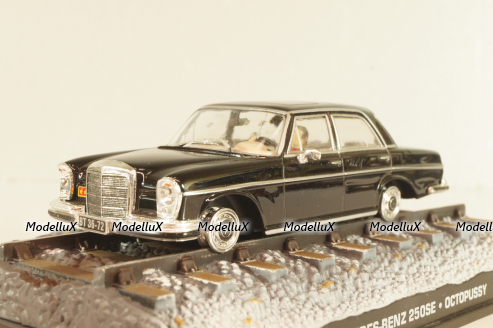 Mercedes-Benz 250 SE (W111) 1967, from movie "Octopussy" 1983, black, James Bond Modellauto Collection #23, 1:43