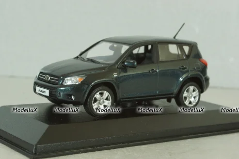 Toyota RAV4 (CA30W) 2005, grey, Minichamps 1:43 