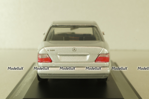 Mercedes-Benz E 320 limousine  (W124), silver, 070072, Herpa 1:43