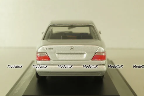 Mercedes-Benz E 320 limousine  (W124), silver, 070072, Herpa 1:43