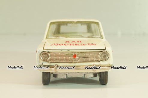 Ваз-2102 А11, кремовый, Олимпиада 80, Тантал/Радон 1:43