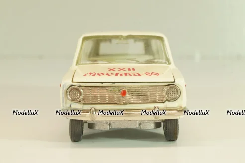 Ваз-2102 А11, кремовый, Олимпиада 80, Тантал/Радон 1:43