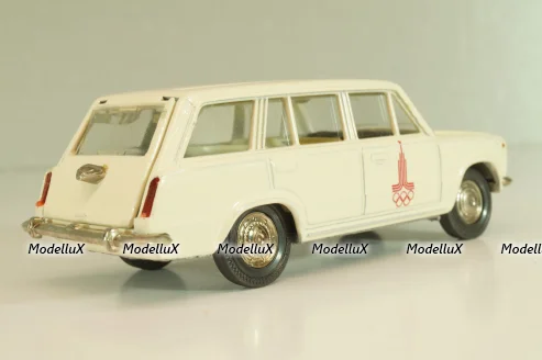 Ваз-2102 А11, кремовый, Олимпиада 80, Тантал/Радон 1:43