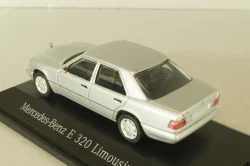 Mercedes-Benz E 320 limousine  (W124), silver, 070072, Herpa 1:43