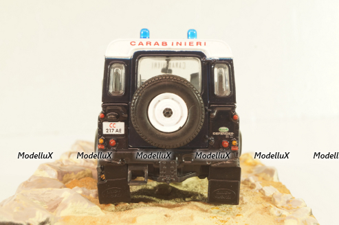 Land Rover Defender 90 Carabinieri from movie "Quantum of solace" 2008, blue, James Bond Modellauto Collection #65, Altaya 1:43