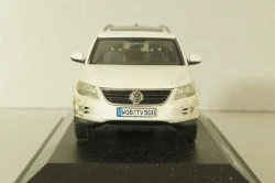 Volkswagen Tiguan 2007, white (dirty version), Schuco 1:43