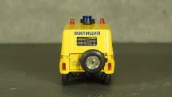 Toyota Crown Taxi 2004, blue, MOC083, IXO 1:43