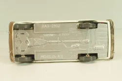 Ваз-2102 А11, кремовый, Олимпиада 80, Тантал/Радон 1:43