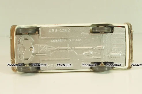 Ваз-2102 А11, кремовый, Олимпиада 80, Тантал/Радон 1:43