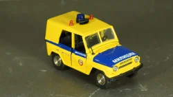 Homell RS Berlinetta 1999, gold, CLC263, IXO 1:43