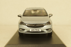 Opel Astra K Sports tourer, diamond blue, iScale 1:43