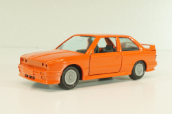 BMW M3 (E30) 1982, red, 82229417155, Gama 1:43