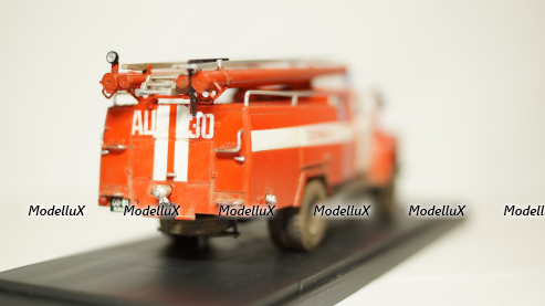 Газ - 53А  АЦ-30 со следами эксплуатации, Modellux 1:43