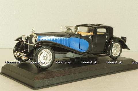 Bugatti Royale 1930, black/blue, Solido 1:43