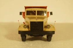 Краз-256 Б1 самосвал, Херсон Моделс 1:43