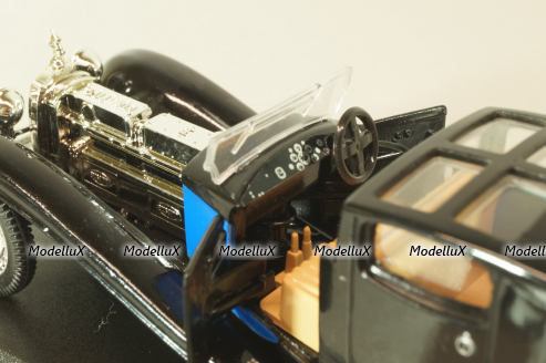 Bugatti Royale 1930, black/blue, Solido 1:43