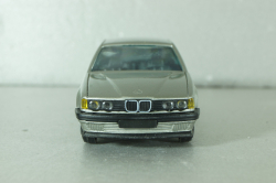 BMW 735i (E32) 1986, grey, 1107, GAMA 1:43