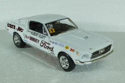 Ford Mustang S/S Cobra Jet 1968, Drag Racing Hubert Platt,  AutoWorld 1 :18 