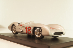 Mercedes-Benz W196 # 18 1954, silver, Atlas 1:43