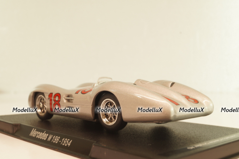 Mercedes-Benz W196 # 18 1954, silver, Atlas 1:43