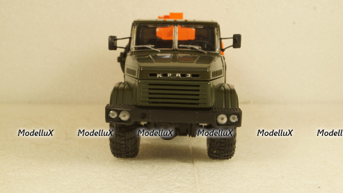 Краз-6322 АЦ-8,5 автоцистерна, Modellux 1:43