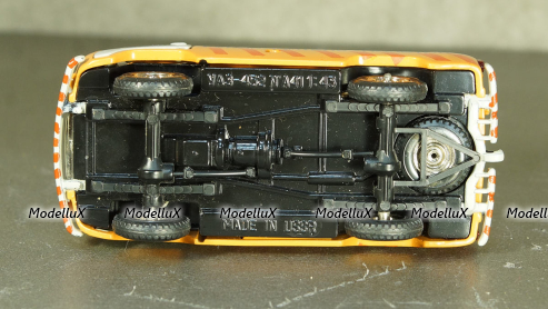 Краз-6322 АЦ-8,5 автоцистерна, Modellux 1:43