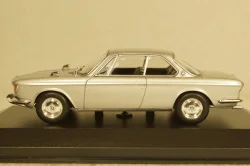 BMW 2000 CS Coupe 1967 silver, 940025081, Maxichamps 1:43 Уценка!
