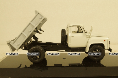 САЗ-3504 Газ-52 1975, 105211, DiP Models 1:43 Уценка!