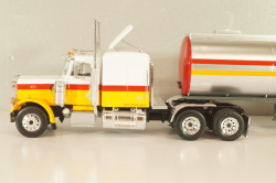 Peterbilt 359 with semi trailer fuel tanker "Shell", yellow/white/silver, American Truck, Spain #1, Altaya 1:43