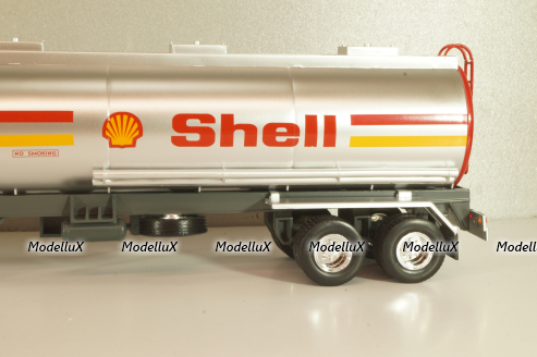 Peterbilt 359 with semi trailer fuel tanker "Shell", yellow/white/silver, American Truck, Spain #1, Altaya 1:43