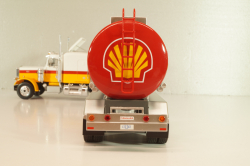 Peterbilt 359 with semi trailer fuel tanker "Shell", yellow/white/silver, American Truck, Spain #1, Altaya 1:43