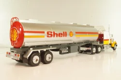 Peterbilt 359 with semi trailer fuel tanker "Shell", yellow/white/silver, American Truck, Spain #1, Altaya 1:43