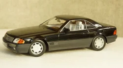 Renault F1 R 202 RS22 2002 J.Trulli St.Nr.14 "Blue World", Universal Hobbies 1:43