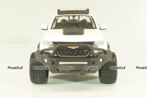 Chevrolet Colorado ZR2 Pick Up 2017 white, 32534, Maisto 1:24