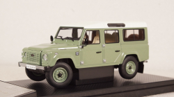 LAND ROVER DEFENDER 110 HERITAGE EDITION – 2015 GREEN, Almost Real 1:43