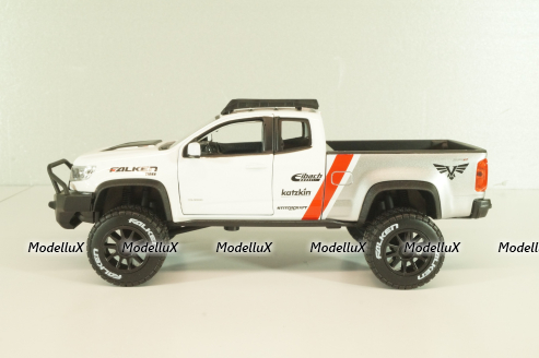 Chevrolet Colorado ZR2 Pick Up 2017 white, 32534, Maisto 1:24
